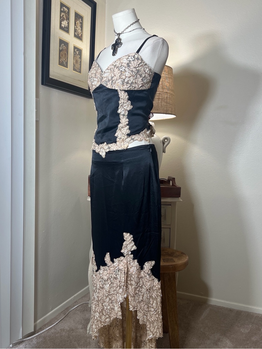 Cache Black and Champagne Silk Lace Beaded Set - Picture 4 of 8